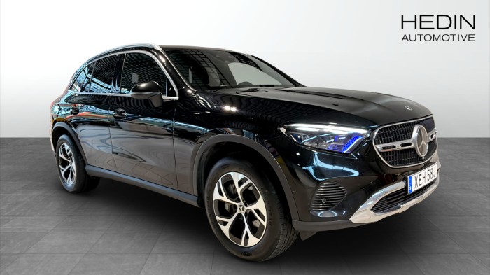 300 E 4MATIC // BURMESTER