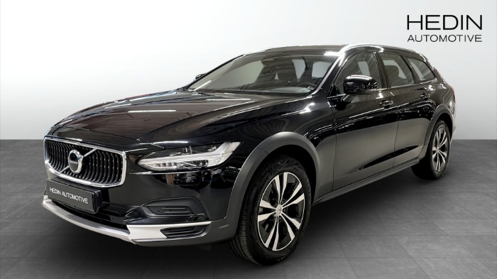 V90 CROSS COUNTRY