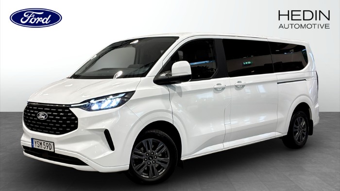 TITANIUM 320L LWB 2.0L ECOBLUE 170H | 9-sits |