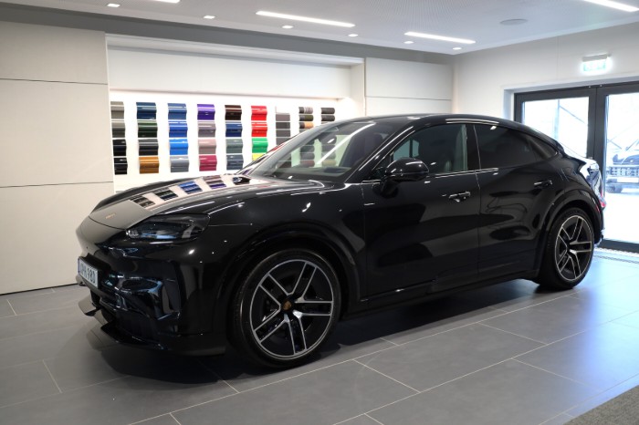 Coupé Electric