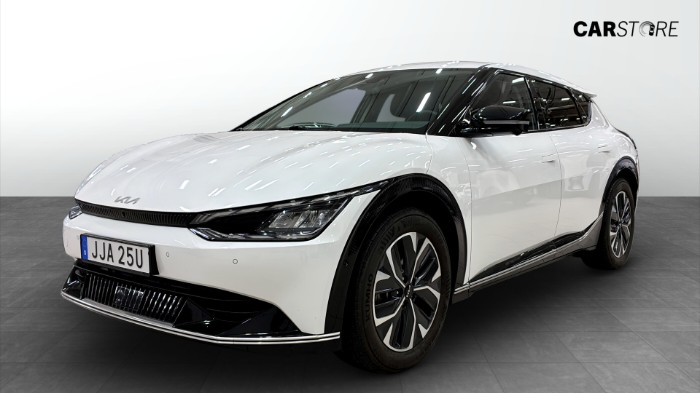 PLUS 77.4 kWh 228hk \\ 360° \\ Adaptiv \\ Navi