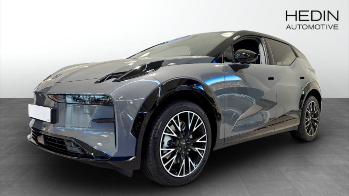 Privilege AWD | 0,99% RÄNTA | 69 kWh 496 hk