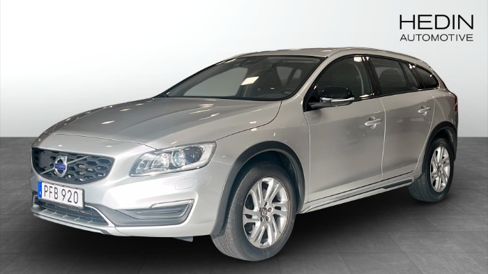 V60 CROSS COUNTRY D4 | Automat |