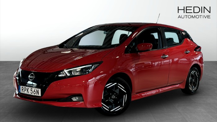 LEAF ACENTA 39 KWH | B-KAMERA |