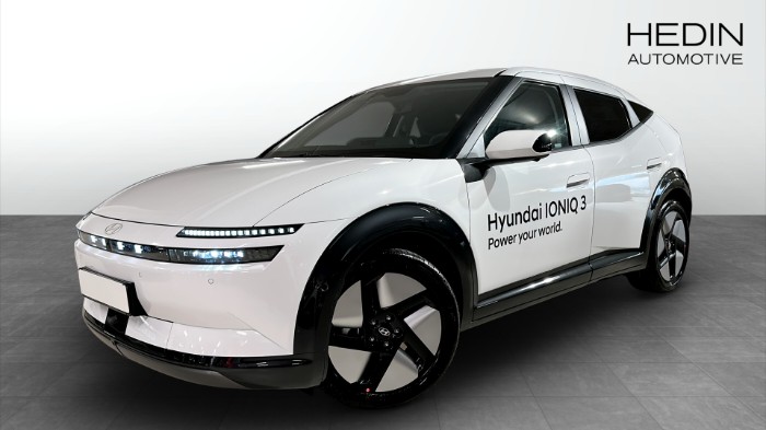 LONG RANGE 61kWh PRIME MY27
