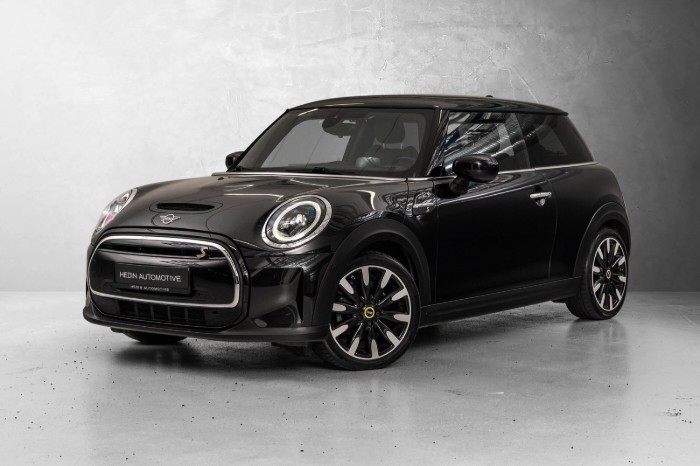 Cooper SE Experience 3-d