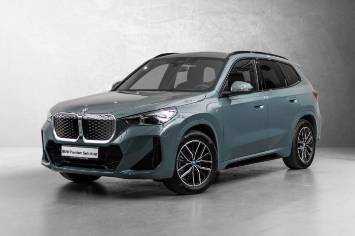 xDrive30 Fully Charged Premium E. (K)