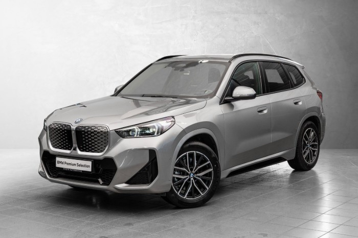 xDrive30 Fully Charged Premium E. (K)