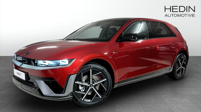 84kWh  - AWD - N LINE - TECH PAKET - PANORAMA - ULTIMATE RED