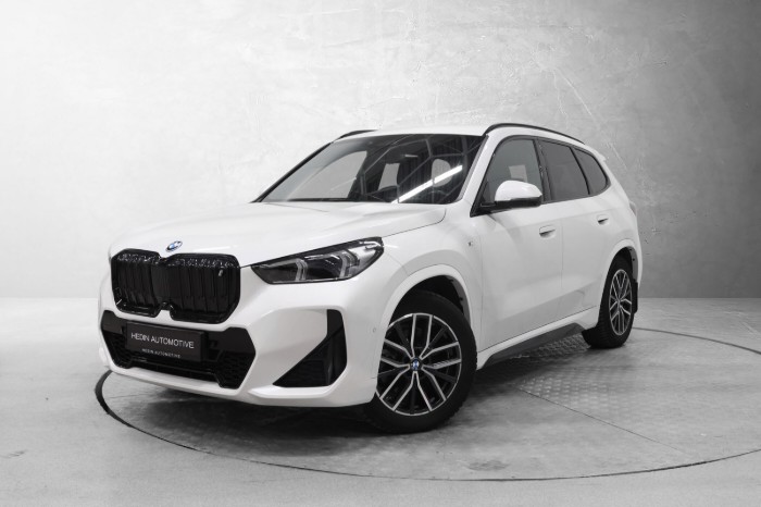 xDrive30 Fully Charged (K)