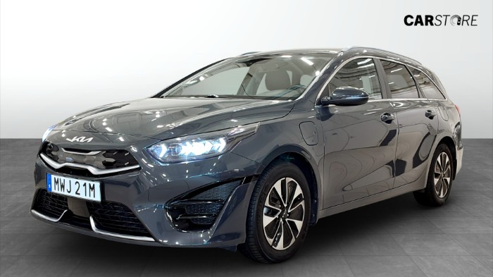 CEED SW PHEV ADVANCE 141 hk // Aut // Navi