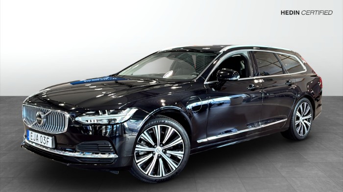 V90 Recharge T8 AWD Geartronic 456hk | Ultimate Bright |