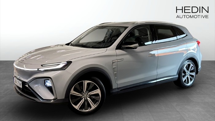 Luxury RWD 70kWh 180hk