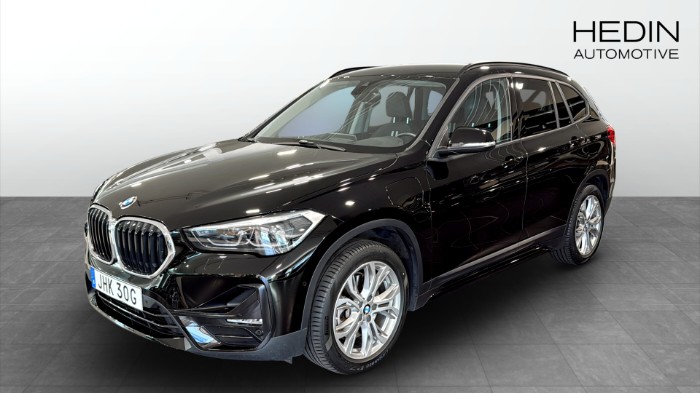 xDrive25e Steptronic