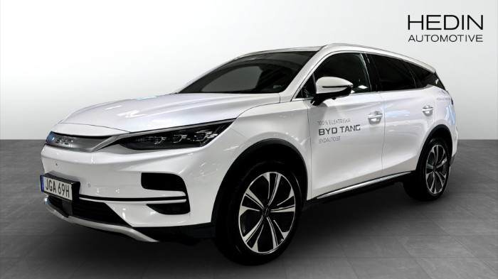 TANG FLAGSHIP EV - DEMO Demobil!
