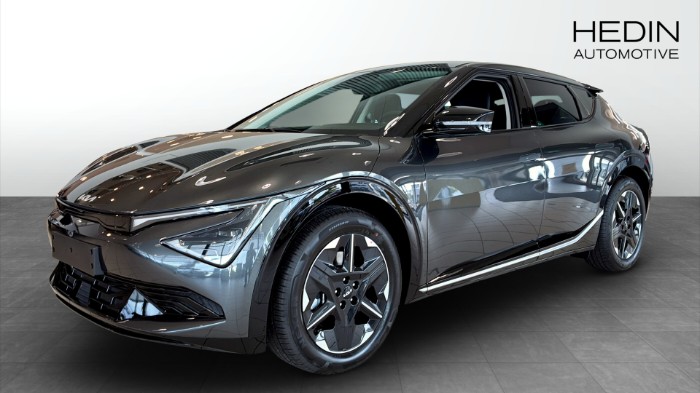 Plus 325 hk Awd *Omgående Leverans*
