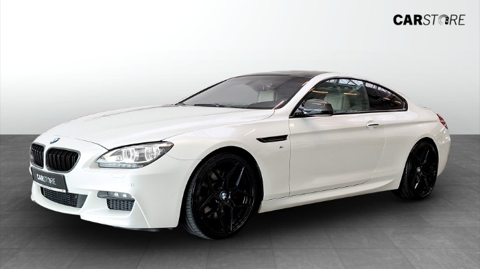 4,4 V8 300kw xdrive