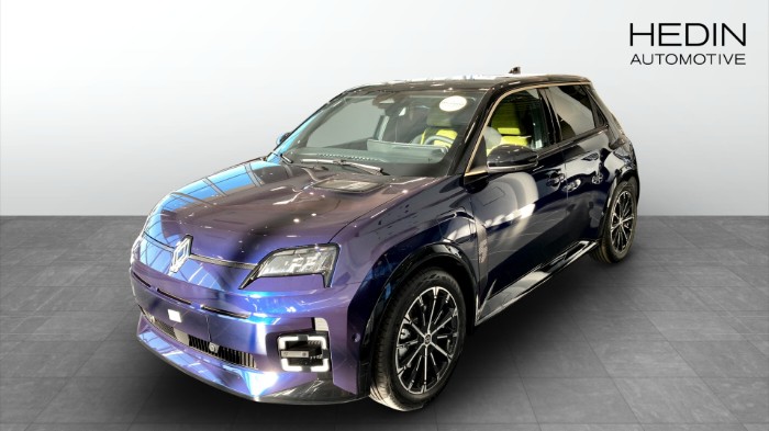 R5 E-TECH ELECTRIC ICONIC FIVE EV52