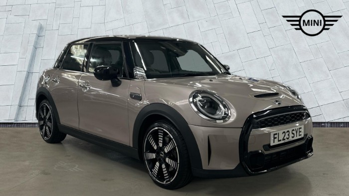 5-Door Hatch Cooper S Exclusive