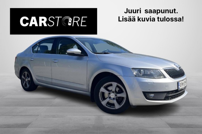 2,0 TDI Elegance DSG Autom. // Webasto / Koukku / Muistipenkit /Vakkari / Suomi-auto //