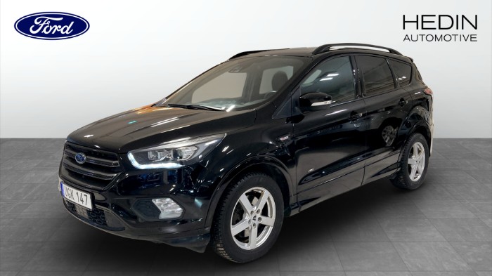 KUGA ST Line 2.0 TDCI Shadow Black Dragkrok P-Sensor Backkamera