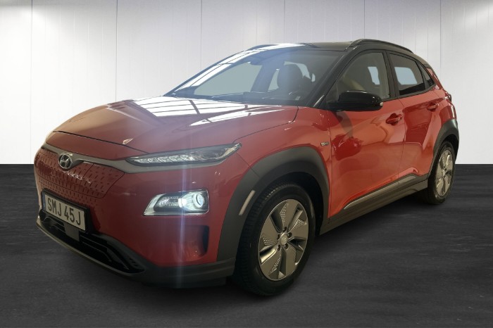 64 kwh / Nyservad / Backkamera