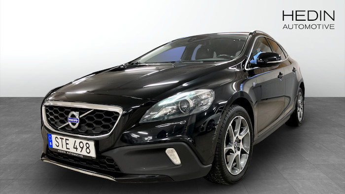 V40 Cross Country