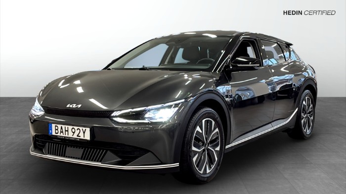 RWD 77.4 kWh