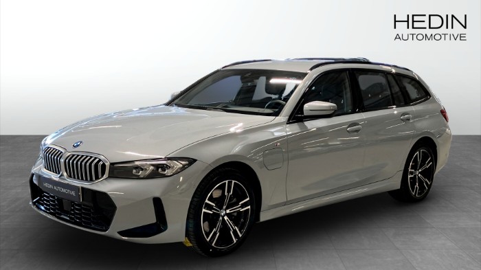 xDrive Touring M-sport Dragkrok Aktiv farthållare H/K ljud
