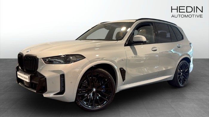 30d xDrive M-Sport Innovation Panorama B&W Komfortstol Drag