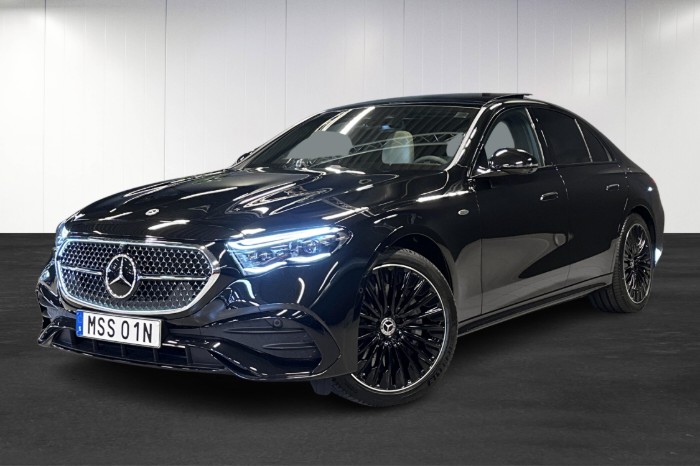 300 DE 4MATIC SEDAN /AMG/ PANO/ BURMESTER/ NIGHTPACKAGE/ DRAG