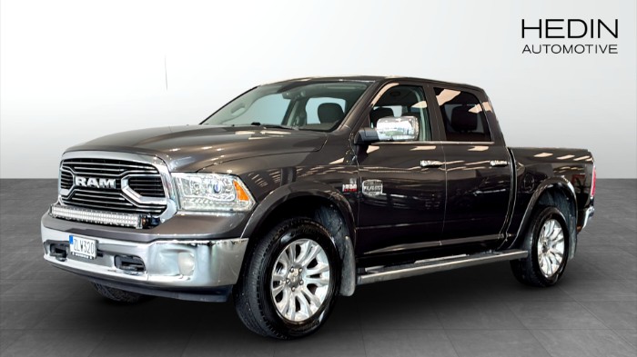 1500 LONGHORN CREW CAB 4X4