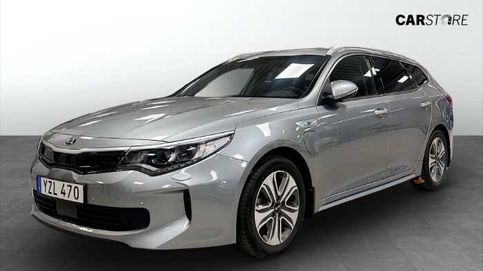 Plug-In Hybrid Advance Plus, *DRAG*, Navi, Helskinn