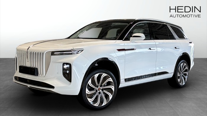 EXCLUSIVE LR 6 SITS