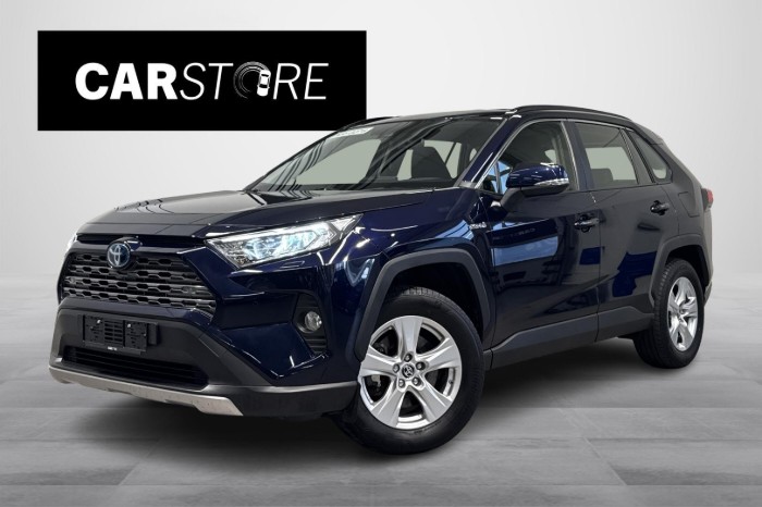 2,5 Hybrid AWD-i Active / ACC / P-kamera / Kaistanpito avustin / Lämmitettävä ratti / Sähköluukku /