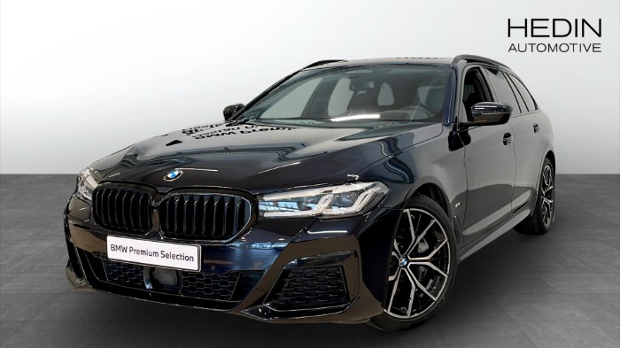 i xDrive Touring MHEV M sport Drag H/K Panorama Kupévärmare