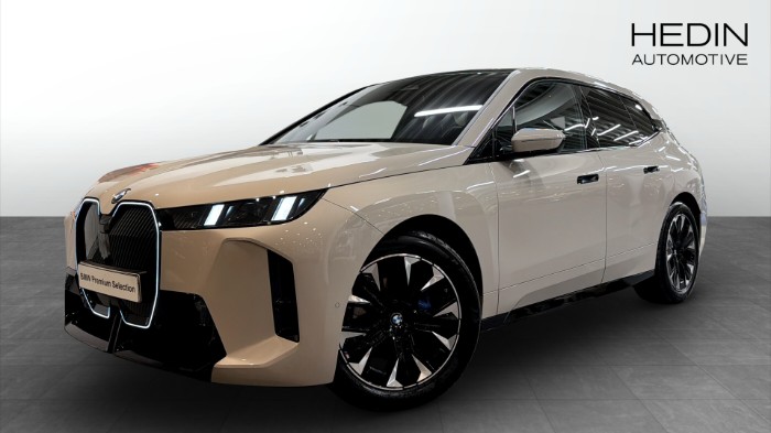 xDrive 60 M Sport pro Ventilerade Pano 4-zon