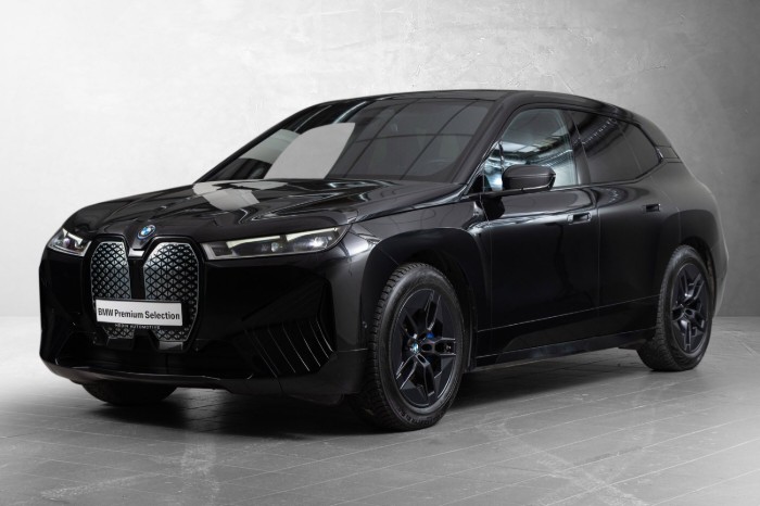 xDrive50 Fully Charged (K)