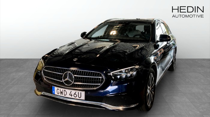E 300 DE // AVANTGARDE // DRAG