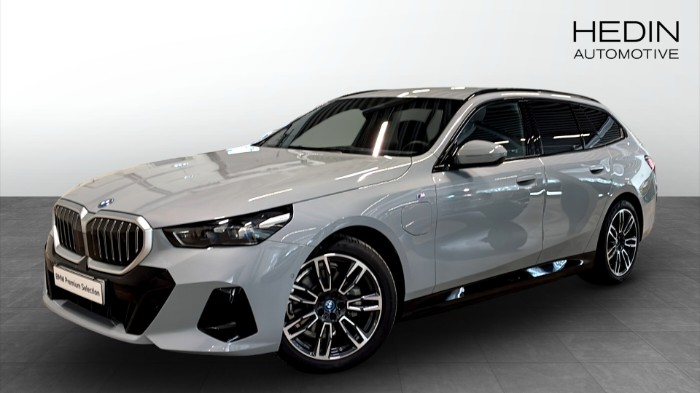 xDrive Touring  M Sport Drag H/K Adaptiv Farthållare