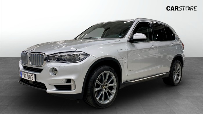 xDrive40e Steptronic 313hk Panorama Navi H/K Drag HUD