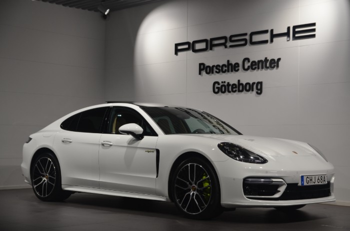 4 E-Hybrid  Platinum Edition / VAT / Leasebar