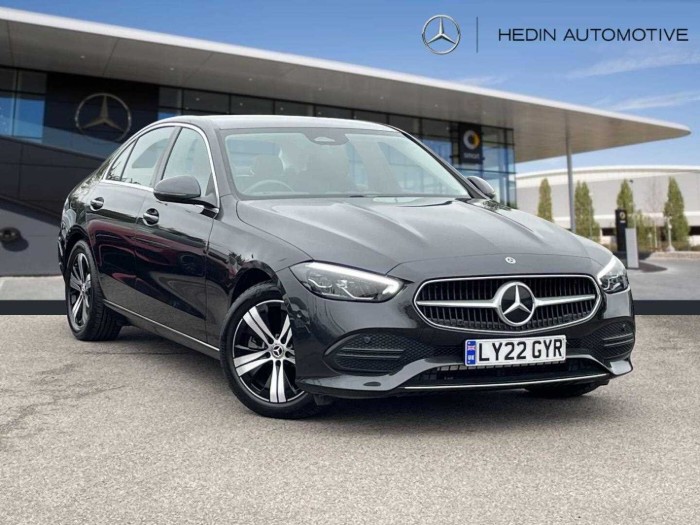 C200 Sport 4dr 9G-Tronic