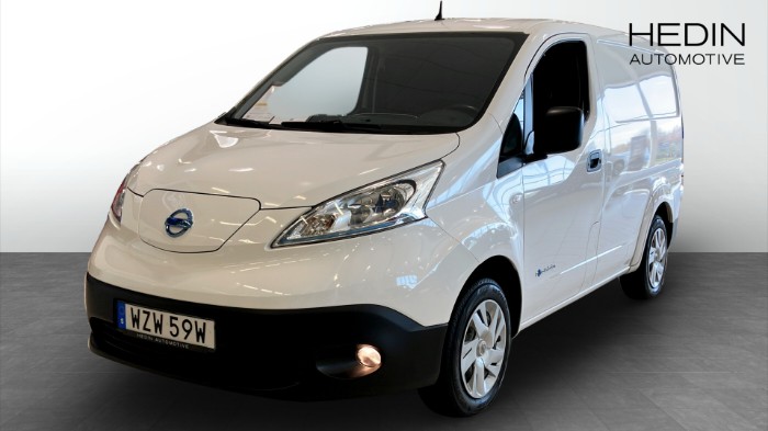 E-NV200 40kWh Verkstadsinredning med dubbelgolv