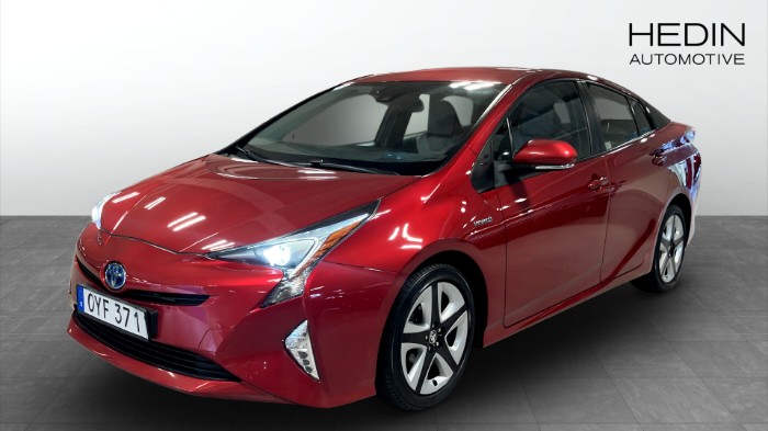 TOYOTA PRIUS HYBRID CVT 122hk