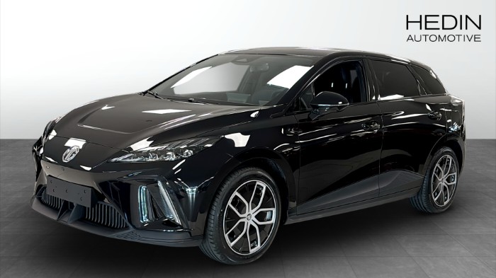 LUXURY 64 KWH