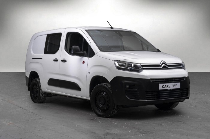 4x4 BlueHDI 130 L2 Proff