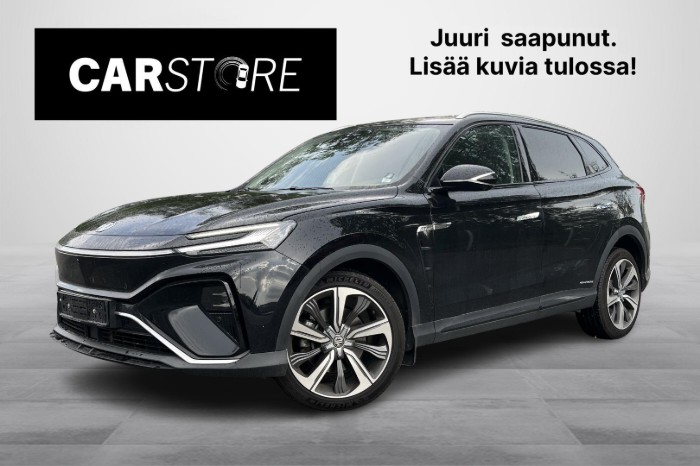 Performance AWD // Bose-äänentoisto / Ilmalämpöpumppu / 360°kamera / LED-Matrix valot / Panorama //