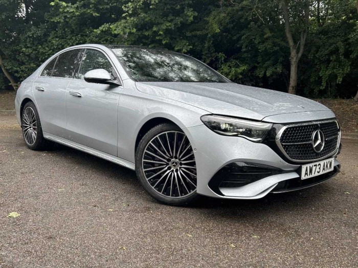 E200 AMG Line Premium Plus 4dr 9G-Tronic