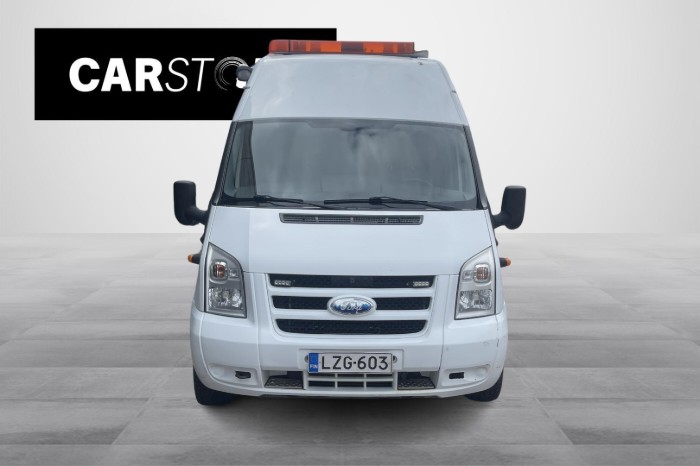 460L EF 3,2TDCi 200 N2 Van RWD 4,10 Täyskorkea // ALV / Vilkkumajakka / Työtasot / Webasto /P-kamera
